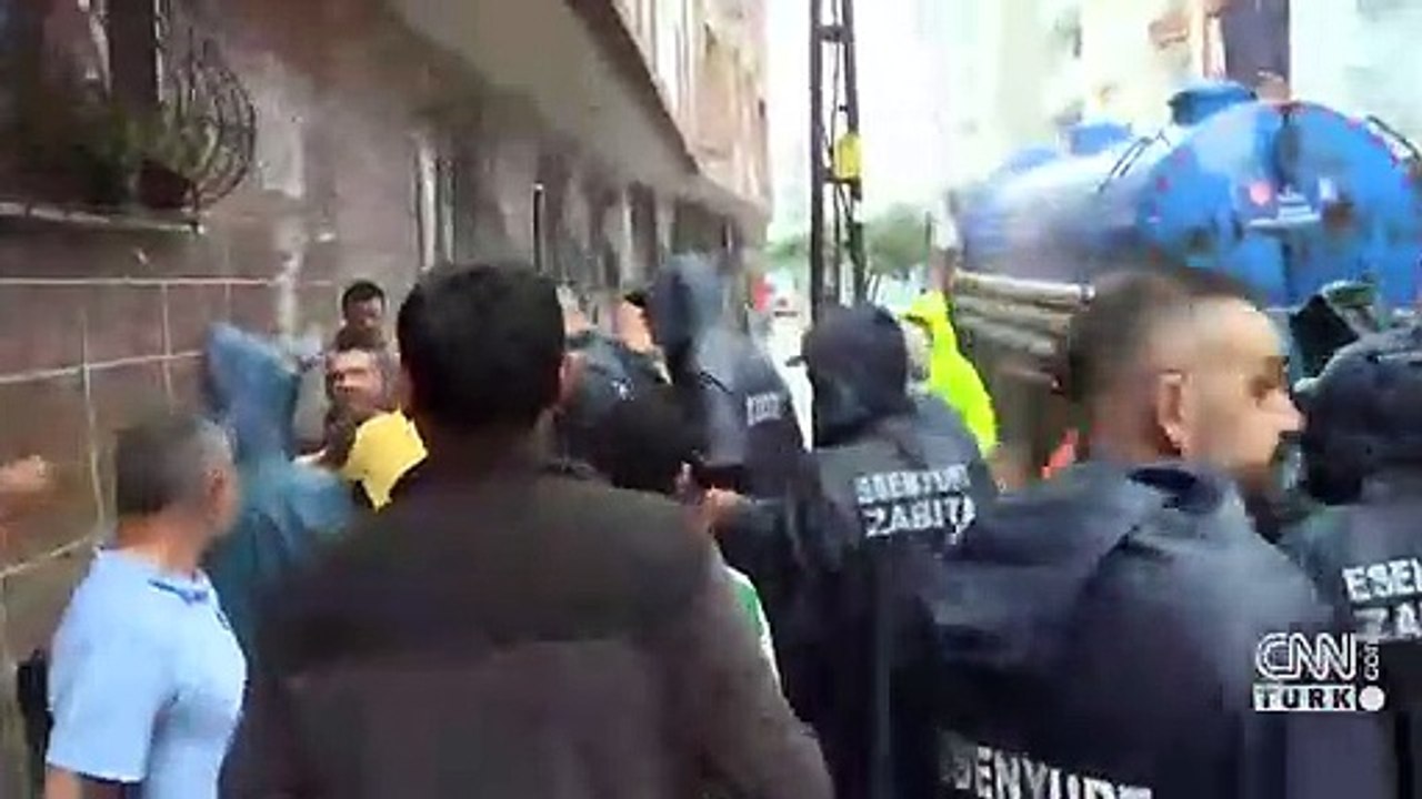 Esenyurt yine sele teslim: "Yeter artık çözüm istiyoruz"