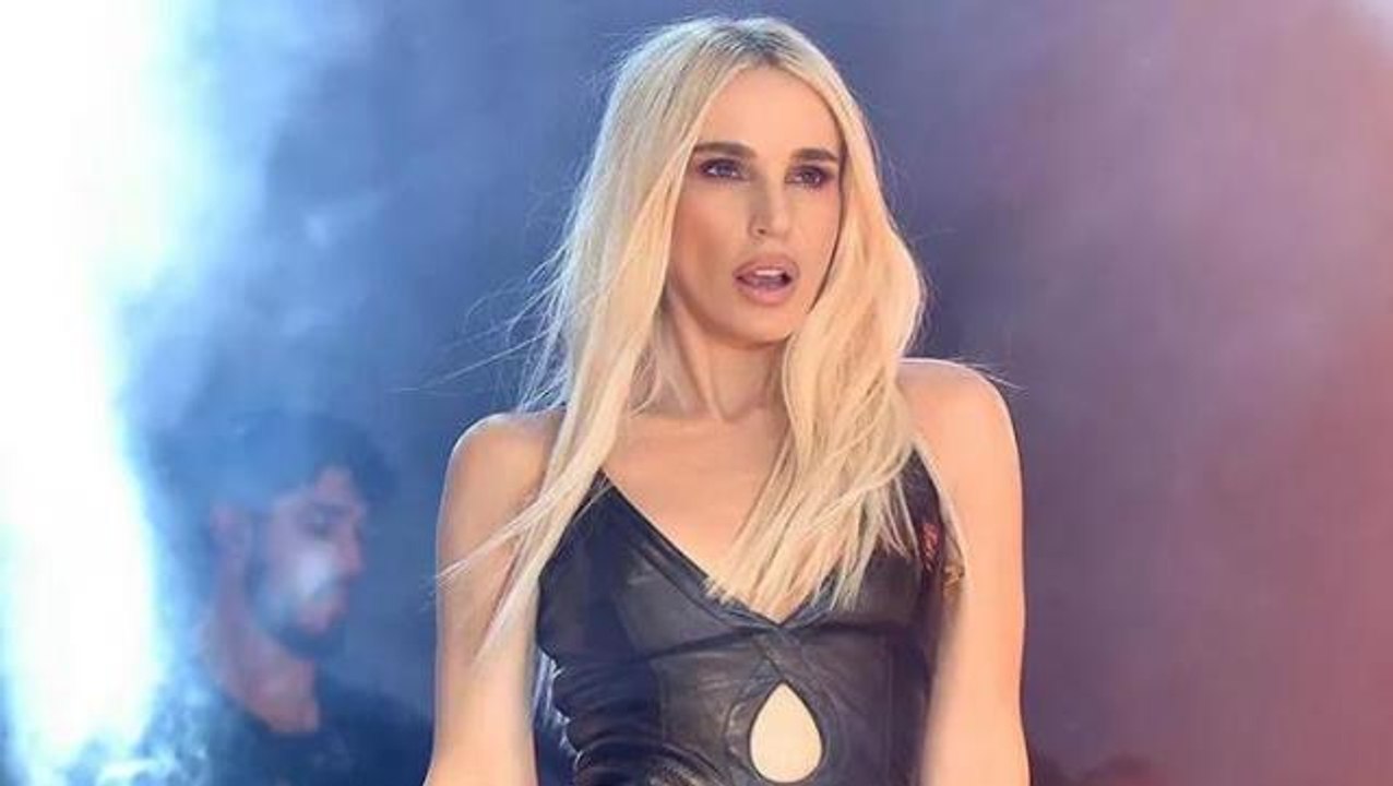 Son Dakika: İmam Hatiplilere yönelik sözleri nedeniyle gözaltına alınan Gülşen'den ilk açıklama: Özür diliyorum