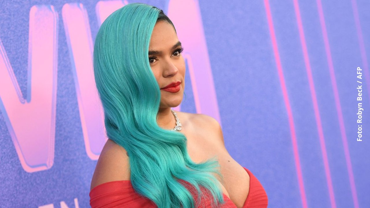 Karol G anuncia fecha y hora del lanzamiento de su canción Gatúbela