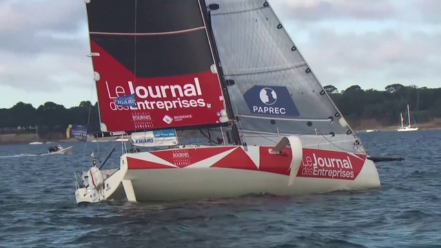 LA SOLITAIRE DU FIGARO 2022 : ARRIVÉE DE FRED DUTHIL - JOURNAL DES ENTREPRISES PREMIER À PASSER LA LIGNE À PORT-LA-FORÊT