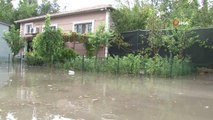 Edirne haber! Edirne'de evleri su basan vatandaşlar belediyeye isyan etti