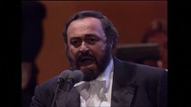 Pavarotti tiene su estrella en Hollywood 15 años después de su muerte
