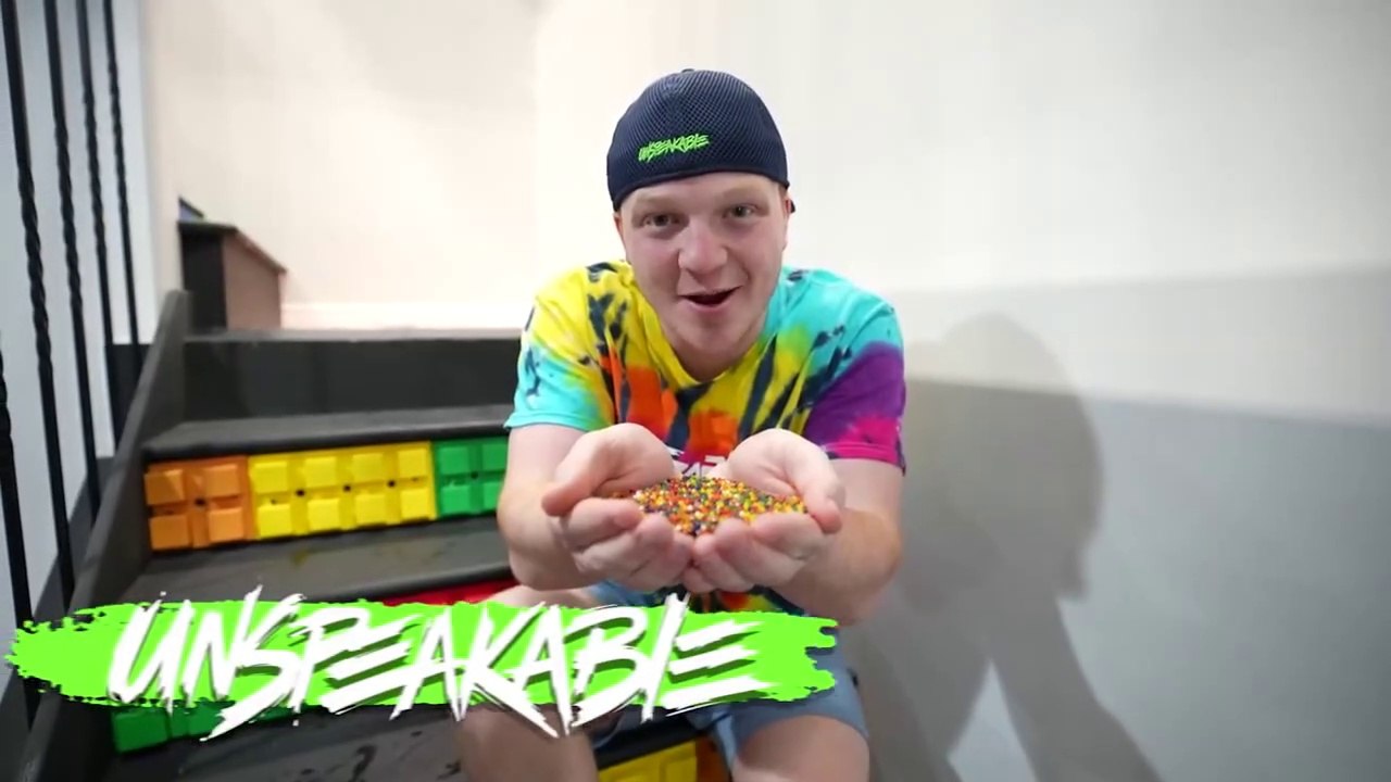 HOUSE WITH 40Million ORBEEZ!
