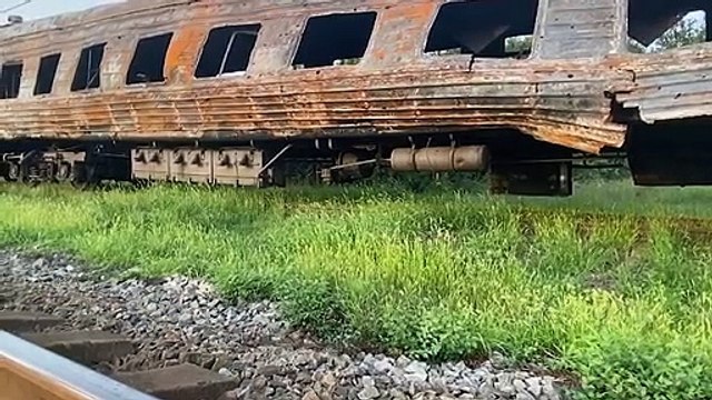 Rusia asegura que tren bombardeado era militar pero Ucrania denuncia masacre de civiles