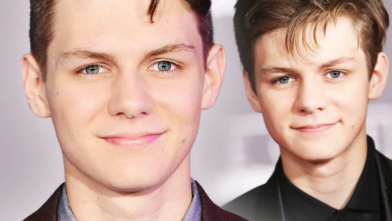 „Jurassic World“-„Gray“: So sieht Ty Simpkins heute aus