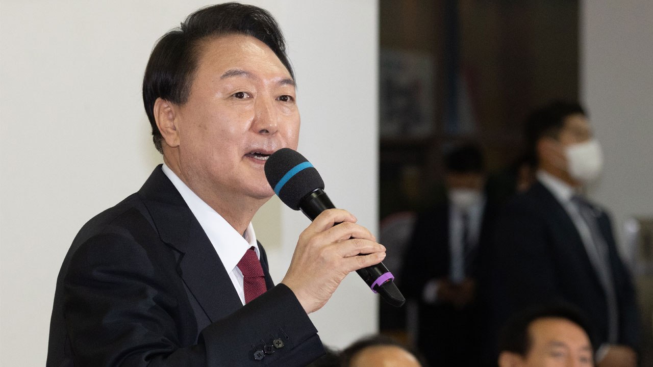 [뉴스라이더] 尹 대통령, 與 연찬회에서 "원팀" / 경찰, 김건희 여사 '허위 경력...
