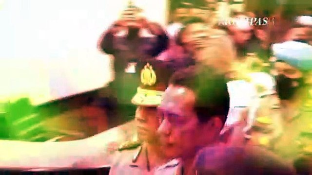 Sempat Acungkan Jempol, Ini Ekspresi Ferdy Sambo Usai Dipecat dari Polri di Sidang Etik