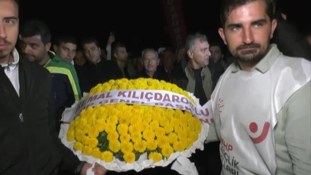 Kılıçdaroğlu ve Uysal, Zafer Yolu Yürüyüşü'nü Sabaha Karşı Tamamladı.