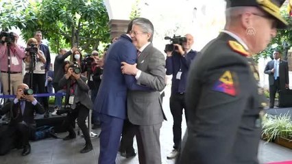 İspanya Başbakanı Pedro Sanchez Ekvador'da