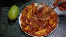 गर्मी के मौसम में बनाए कच्चे आम की सब्जी  Kachha Aam ki Khatti Meethi Launji  Aam ki Launji Recipe