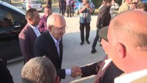 Son dakika haber: Kemal Kılıçdaroğlu, Afyon'da Şehitlikleri Ziyaret Etti