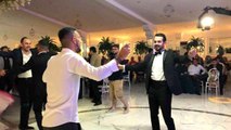 Kayseri haberleri... Kayserisporlu futbolcular düğünde coştu
