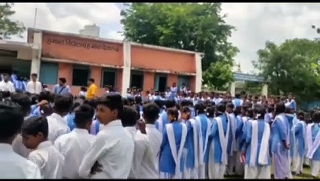 छात्रों को परिषद से जोडक़र बेहतर शिक्षा देने का कर रहे प्रयास