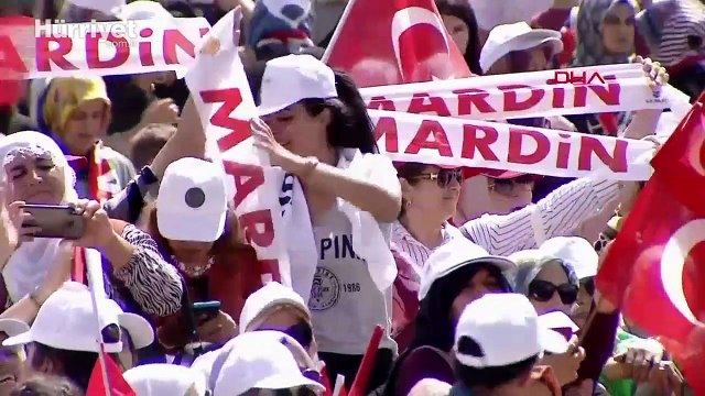 Cumhurbaşkanı Erdoğan: Vatanımızı bölmeye çalışan hiç kimsenin gözünün yaşına bakmayız