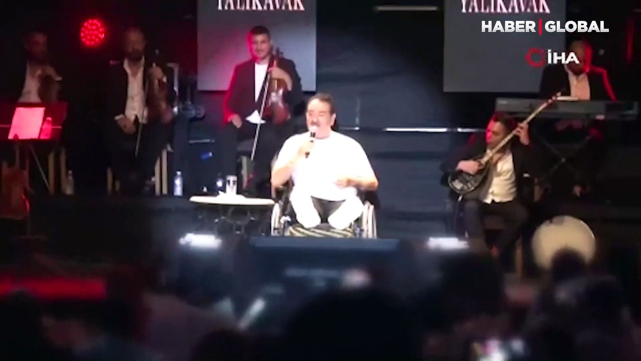 Sahneye çıkan İbrahim Tatlıses ölümden döndüğü dehşet dolu anları anlattı: "Kül olup gideceğiz!"