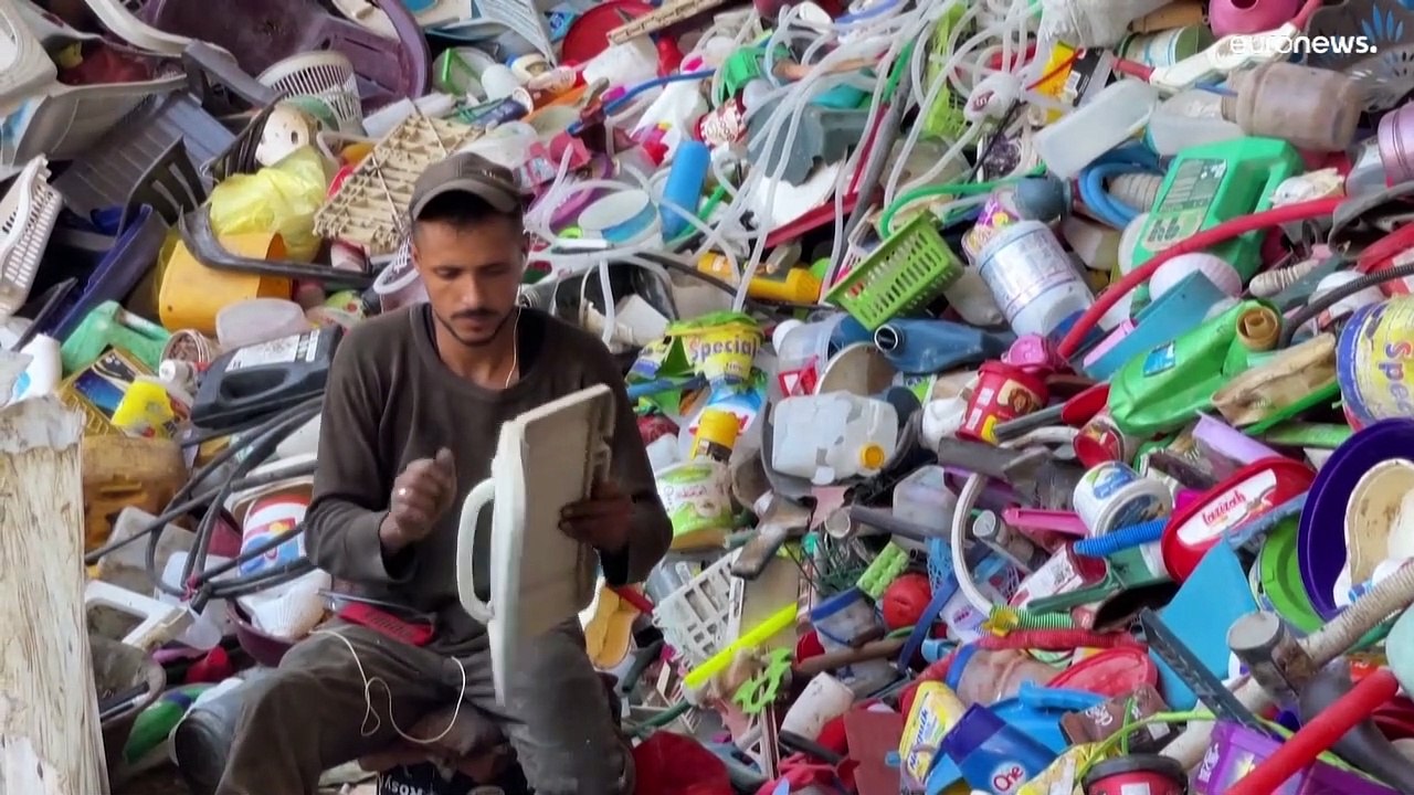 Gaza: 1.000 Liter Diesel aus 1,5 Tonnen Plastikmüll