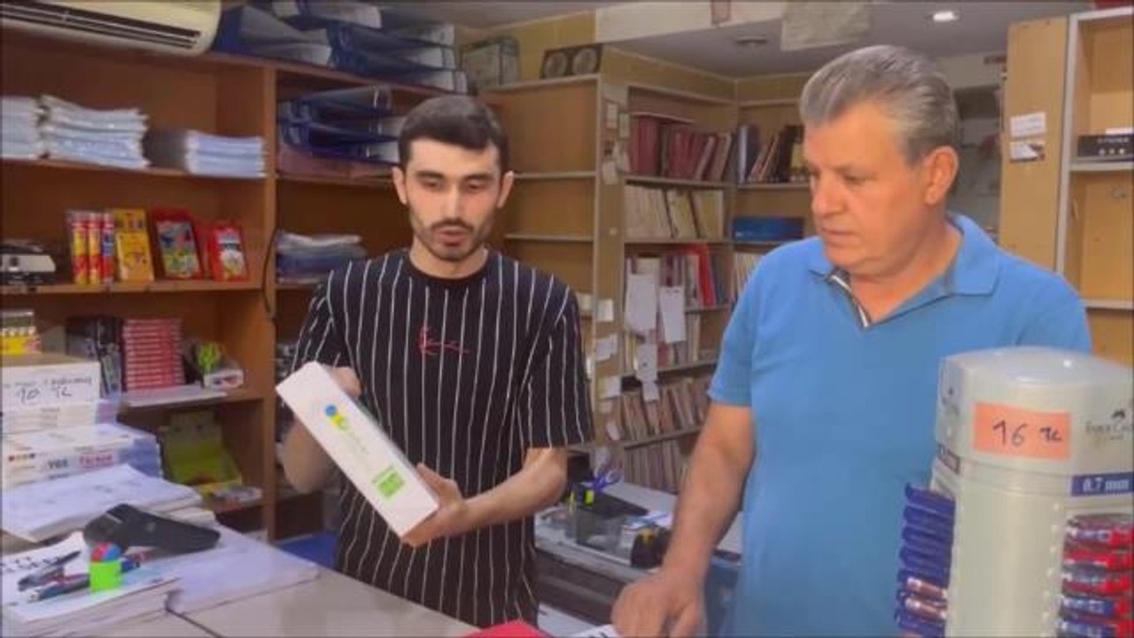 Adana haber: Adanalı Kırtasiyeci: "Geçen Sene 12 Lira Olan Kalem, 34 Liraya Yükseldi. Fiyatlar Böyleyken Vatandaş Nasıl Alacak, Biz Nasıl Satacağız"