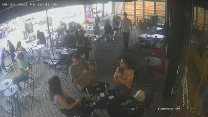 Son dakika haber... BEŞİKTAŞ TRİBÜN LİDERLERİNDEN SEYİT SUBAŞI'NIN ÖLDÜRÜLDÜĞÜ SALDIRI KAMERADA