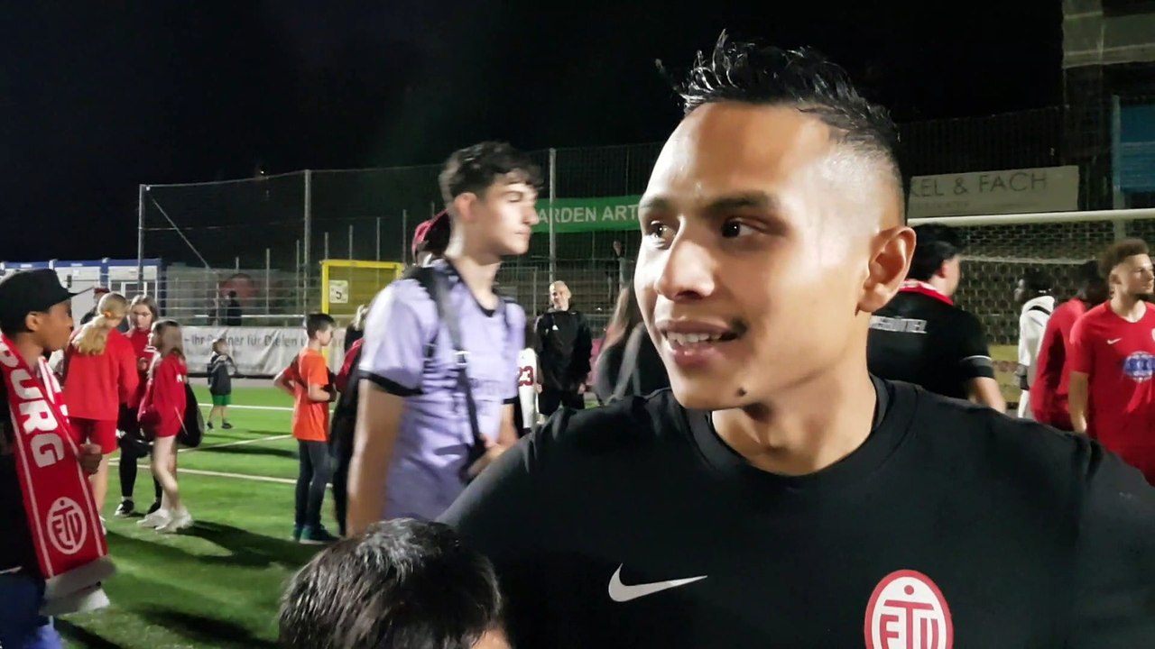 Khalid Atamimi nach dem Derbysieg des ETV gegen den SC Victoria