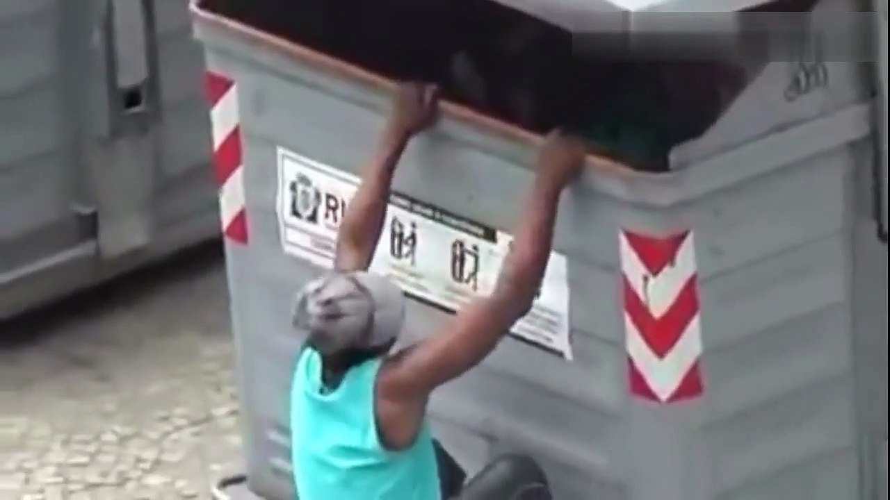 Foi nada se jogou sozinho kk
