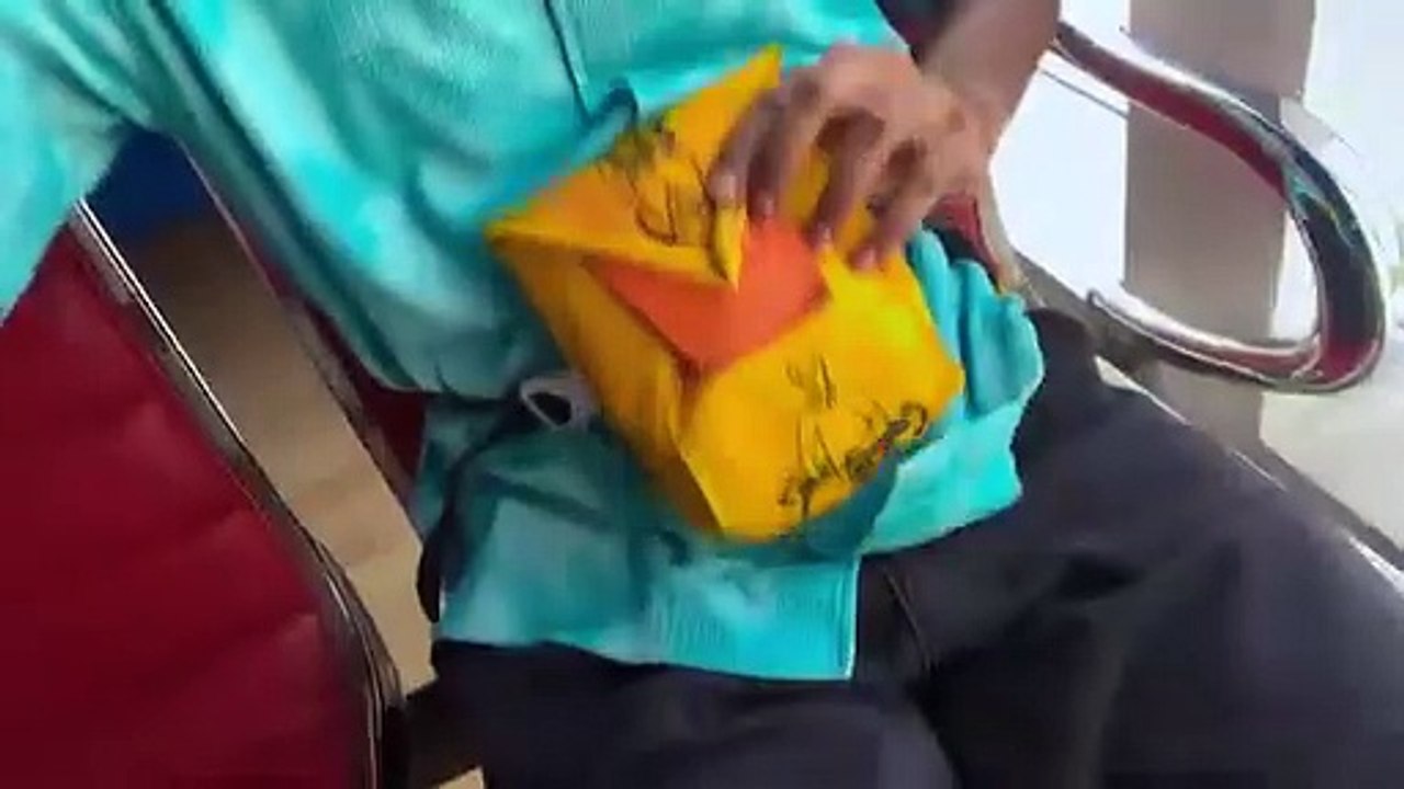 Flying Real Helicopter in Dubai- Worth ₹20 Crore | दुबई में हेलीकाप्टर से देखा बुर्ज खलीफा crazy xyz