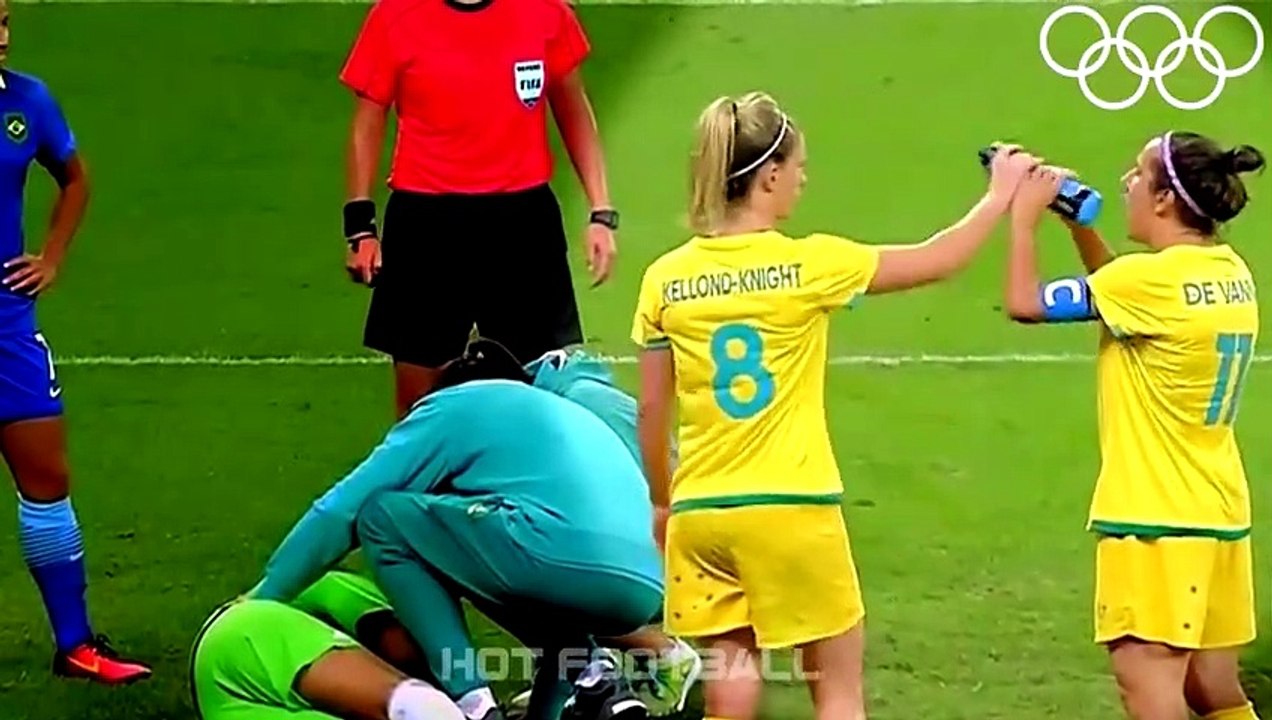Comedy moments in womens football Try not to laugh funny football