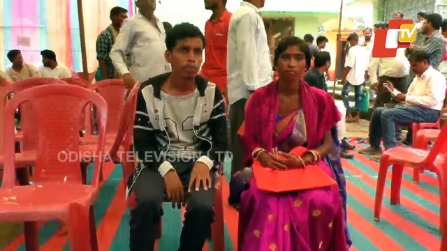 Girl ties knot with Divyang, Odisha govt gifts Rs 2.5 lakh to newly-wed couple