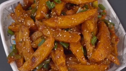 Video herunterladen: Crispy Chilli Potato Restaurant Style - Dragon potato - Easy Veg snacks recipe - Dregan_potato recipe