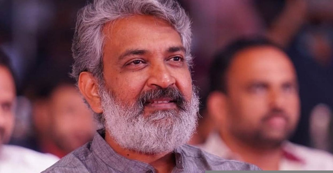 Why Rajamouli is promoting 'Brahmāstra'? Watch 'Khabar Filmy Hai'