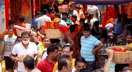 কৌশিকী অমাবস্যায় তারাপীঠ মন্দিরে পূণ্যার্থীদের ভিড় হলেও ফাঁকা হোটেল| Oneindia Bengali