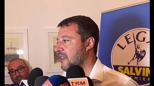 Salvini a Bari: Presto avviso di sfratto per Emiliano