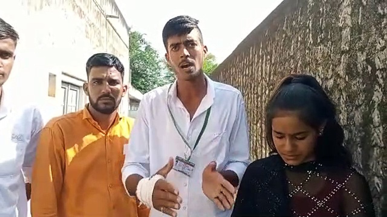पीसीसी चीफ डोटासरा की विधानसभा लक्ष्मणगढ़ व लोसल में एनएसयूआई की जीत पर विवाद, धांधली का आरोप लगाते हुए एबीवीपी व भाजपा नेताओं ने दिया धरना