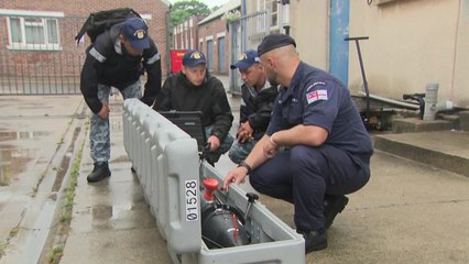 英, 우크라에 기뢰탐지 드론 지원..."안전한 곡물 수출 도와" / YTN