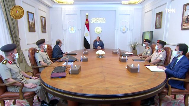 الرئيس عبد الفتاح السيسي يتابع الموقف الإنشائي لمشروعات الهيئة الهندسية على مستوى الجمهورية