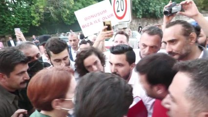 Akşener, Beykoz'da "Kentsel Dönüşüm" İçin Zorla Evleri Yıkılan Yurttaşları Dinledi, Vekillerinin Bölgeye Gitmesi Talimatını Verdi