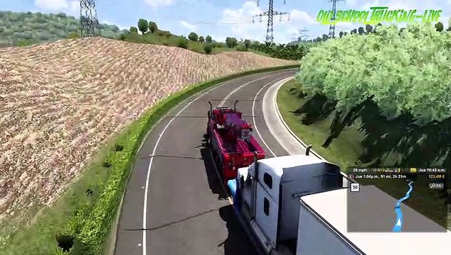 Blades Kenworth W900B Century Wrecker pulling freightliner with broken cargo (2nd part video) - American Truck Simulator.