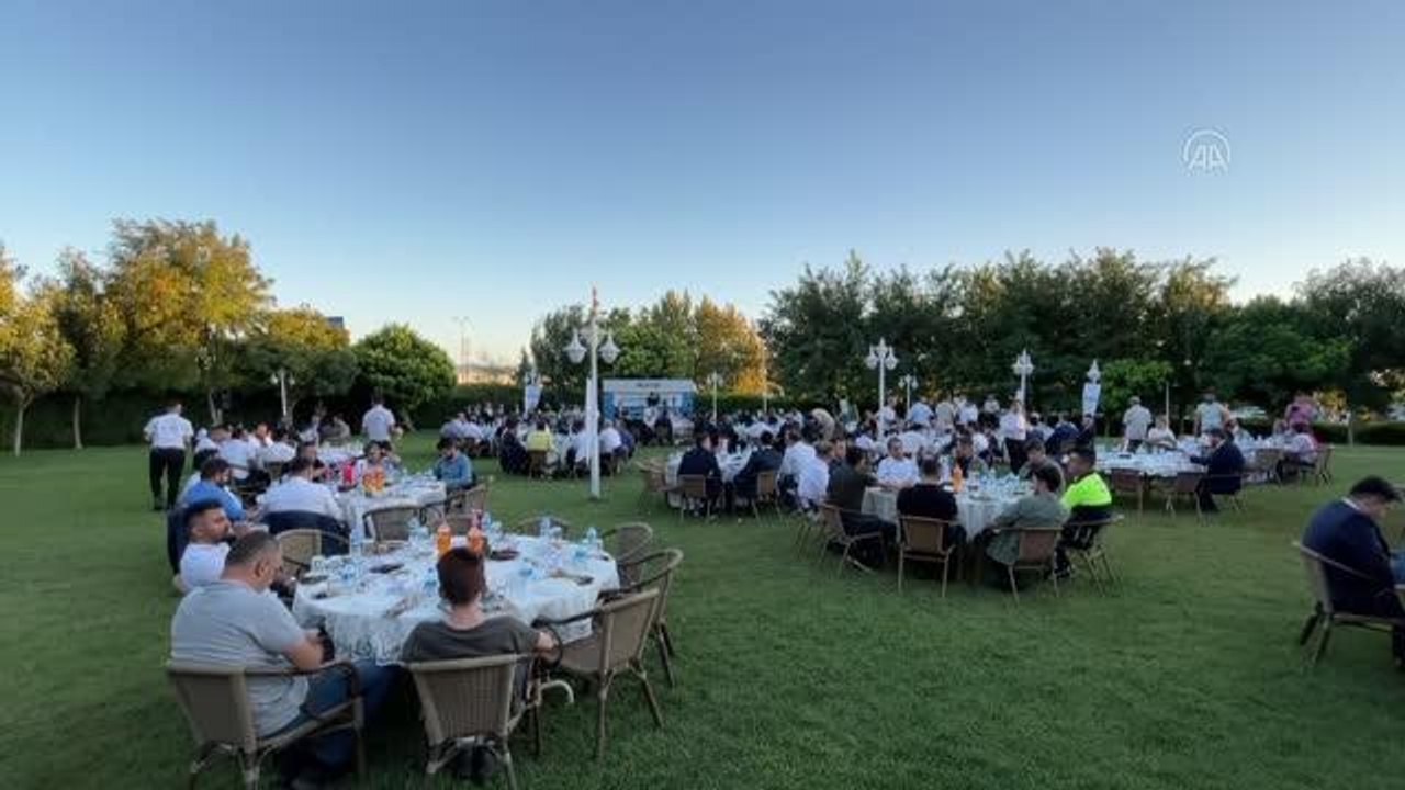 Kahramanmaraş gündem haberi... KAHRAMANMARAŞ - MÜSİAD Genel Başkanı Asmalı: "Ülkemizin kalkınması ve gelişmesi için sürekli çalışıyoruz"