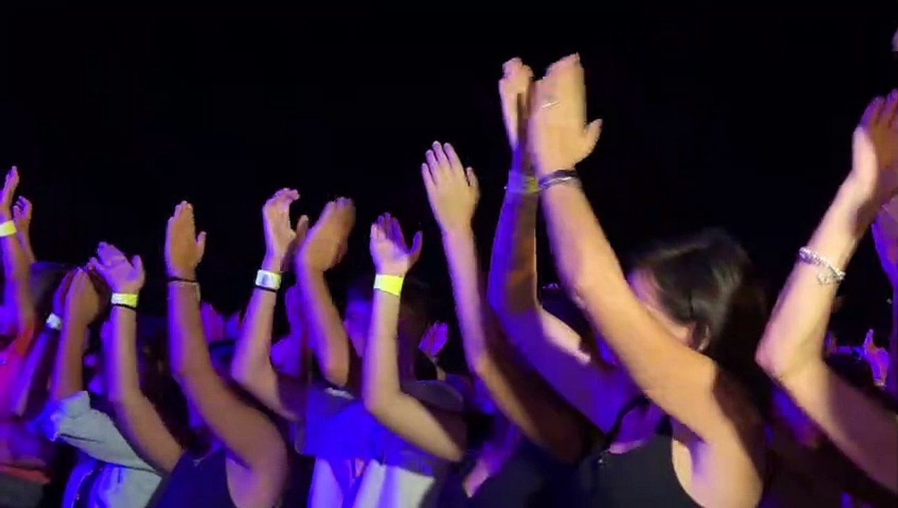 Elisa chiude la stagione dei concerti a Olbia: "Prenderò la residenza in Sardegna"