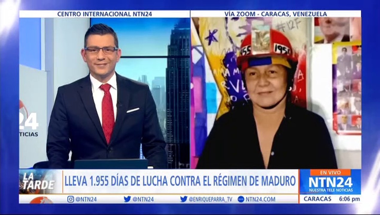 Leida Brito, la abuela del casco rojo