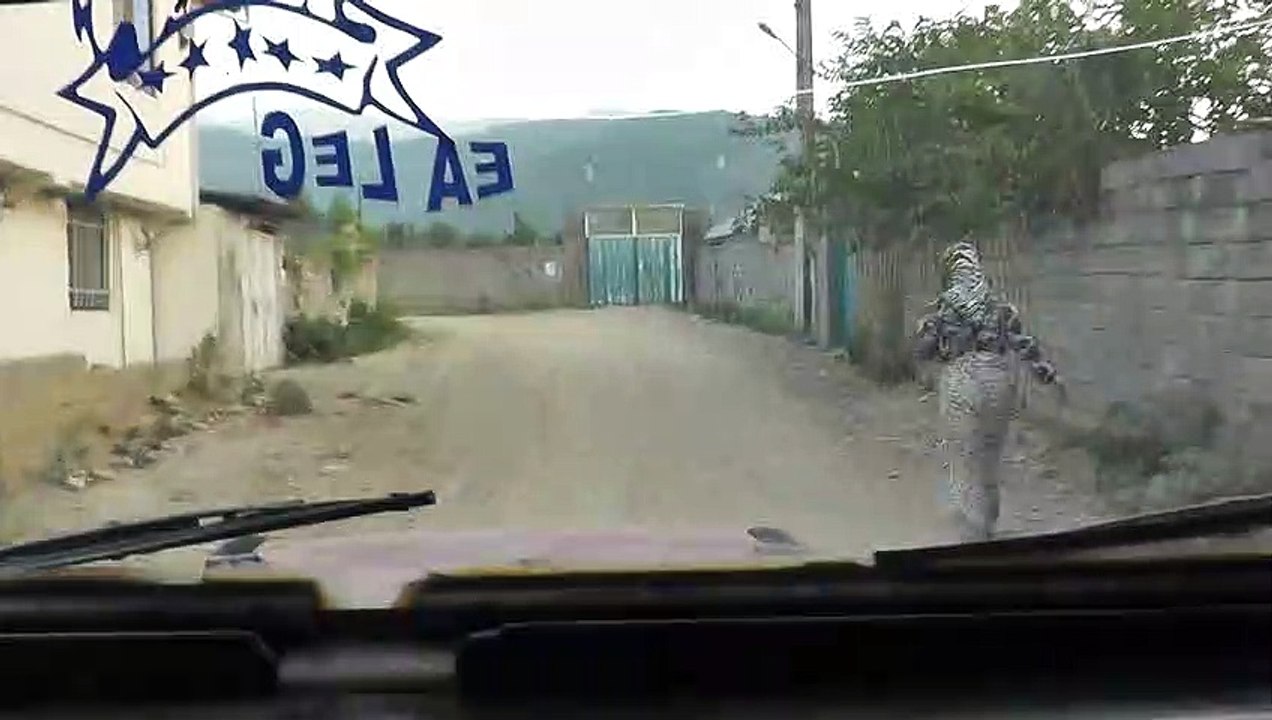 Fahrt mit dem uralten Toyota 4