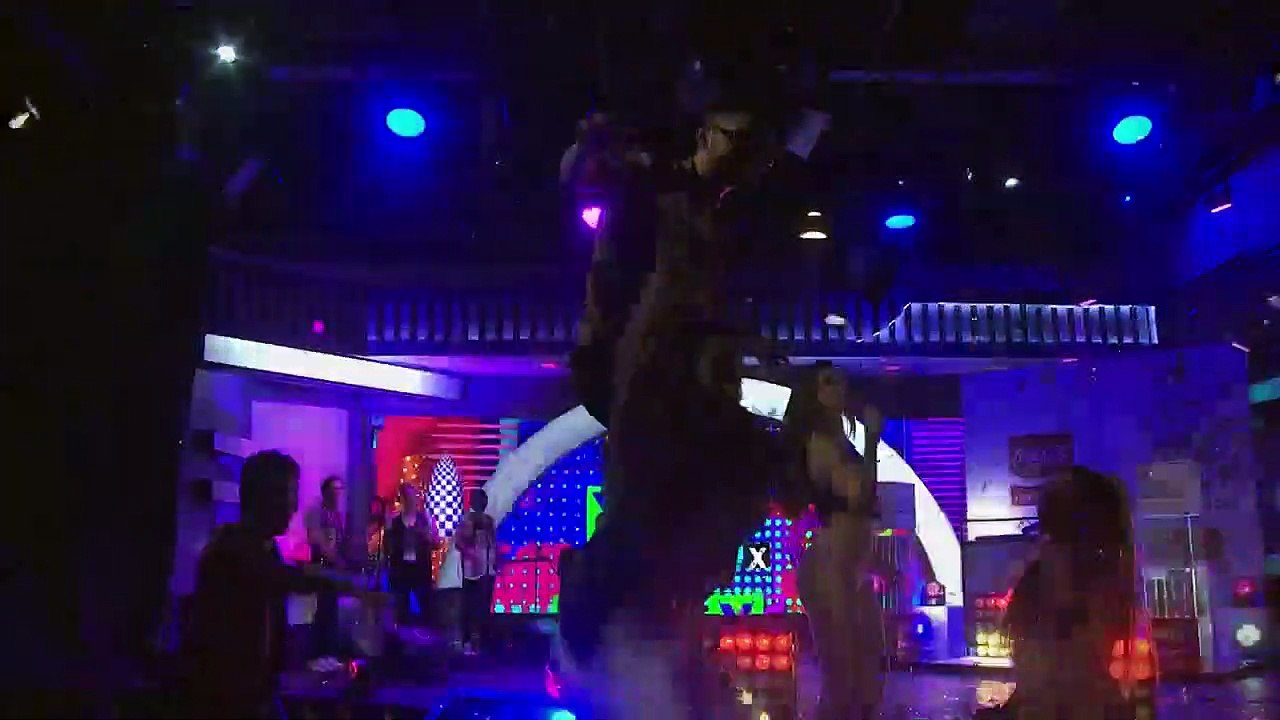 Los ejercicios más sensuales con Fede y Monse
