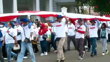 Keren! Begini Penampakan Bendera Sepanjang 1.700 Meter di Kirab Merah Putih