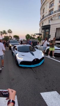 Prince of Qatar driving his $6 Million Bugatti Divo #Bugatti #divo