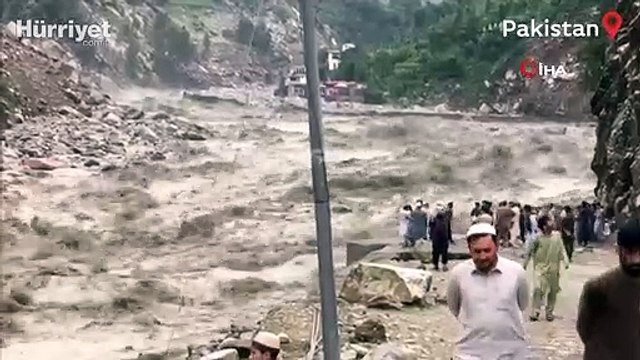 Pakistan'daki sel felaketinde can kaybı artıyor