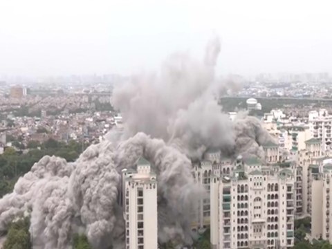 Twin Tower Blast Video: स्वाहा हुई भ्रष्टाचार की इमारत ट्विन टावर | Supertech Twin Tower