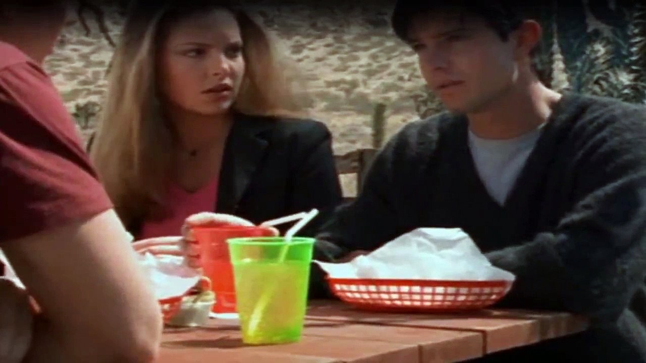 Roswell Staffel 1 Folge 1 HD Deutsch