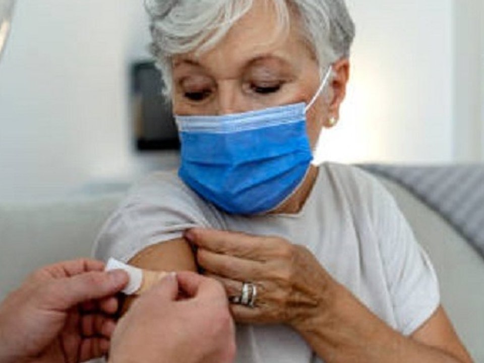 Omikron-Impfstoffe: Hausärzte beklagen 'kommunikatives Chaos'