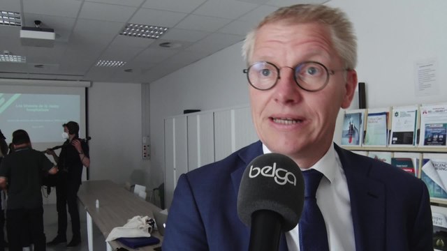 Piétons, cyclistes : Sur la route, c'est aux usagers forts à faire davantage attention aux autres