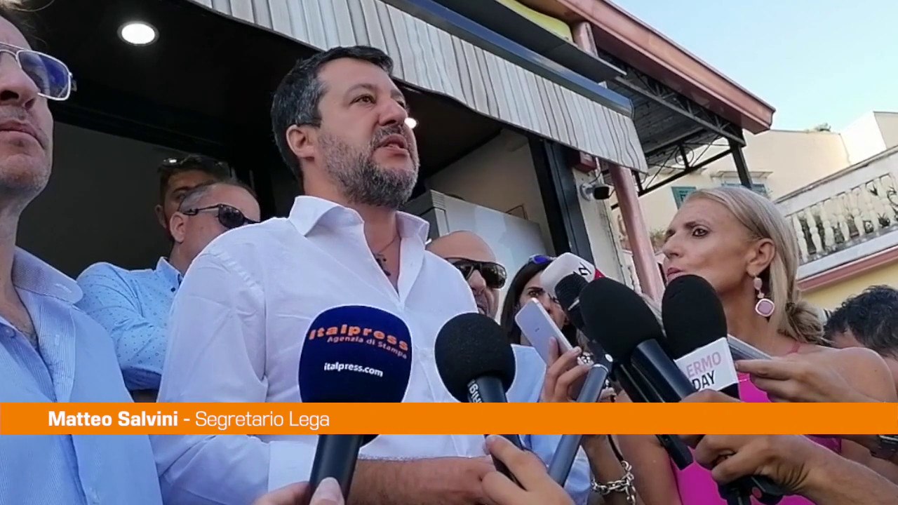 Salvini "Il ponte sullo Stretto unirà la Sicilia all'Europa"