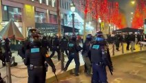Débordements sur les Champs-Elysées après la victoire de l’Algérie